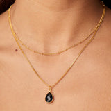 COLLAR VERA ÓNIX BAÑADO EN ORO