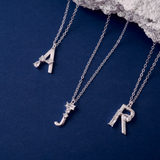 COLLAR INICIAL DINASTY PLATA