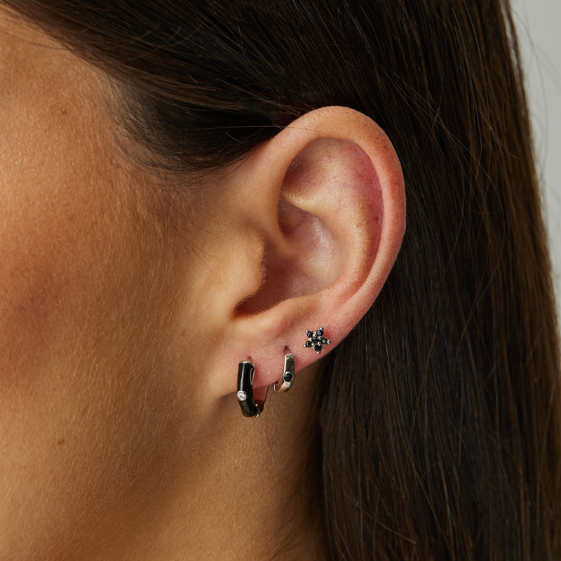 ARGOLLAS POLAR BLACK BAÑADAS EN ORO BLANCO | BOAZ JOYAS