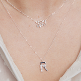 COLLAR INICIAL DINASTY PLATA