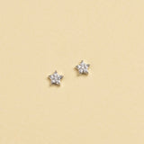 AROS MINI STARS CIRCONES BAÑADOS EN ORO BLANCO