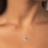 COLLAR MEDALLA INICIAL PLATA