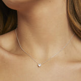 COLLAR PUNTO DE LUZ PLATA