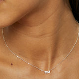 COLLAR INFINITO PLATA