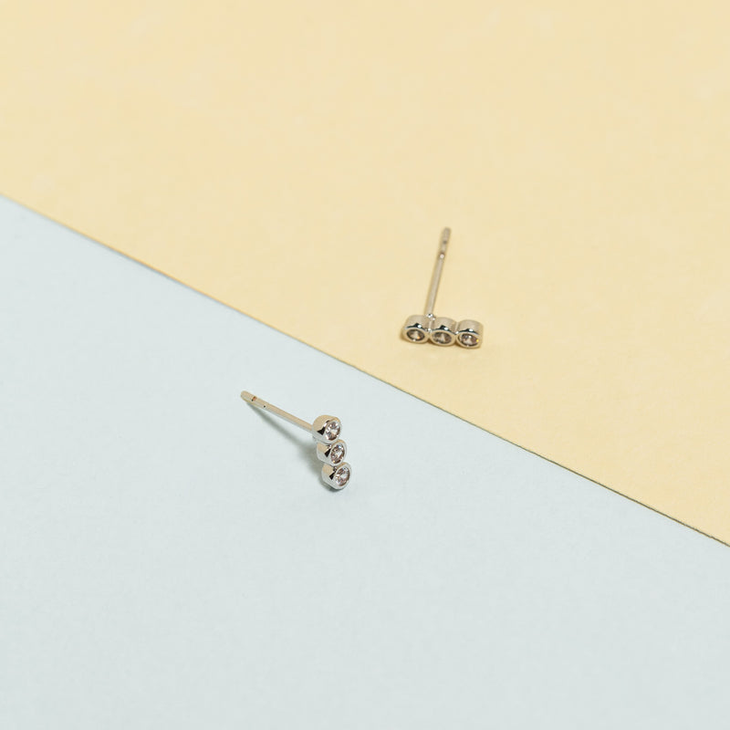 AROS DOTS BAÑADOS EN ORO BLANCO | BOAZ JOYAS