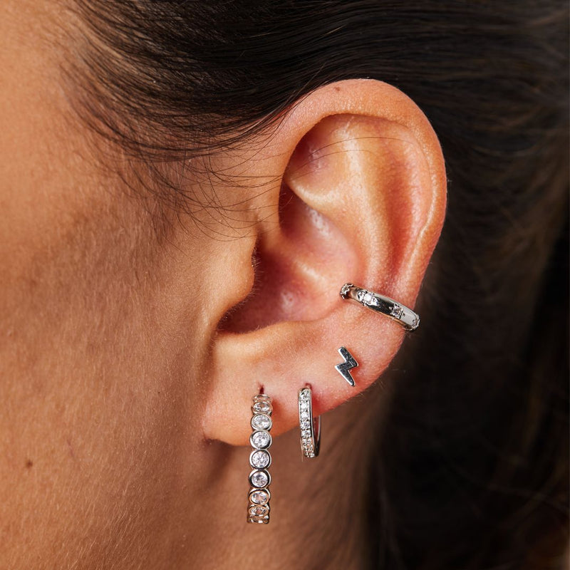 ARGOLLAS LISAS CIRCONES BAÑADAS EN ORO BLANCO 12MM | BOAZ JOYAS