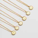 COLLAR MEDALLA INICIAL BAÑADO EN ORO
