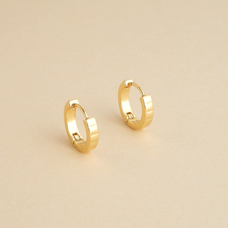 ARGOLLAS DARIA 15MM BAÑADAS EN ORO | BOAZ JOYAS